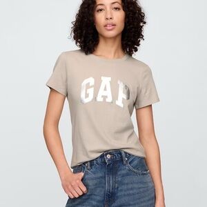 GAP Women's Tan Short Sleeve Tee